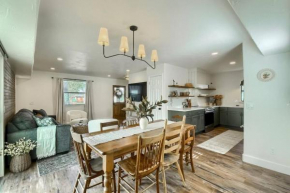Wine Country Getaway for 12 with Biergarten, Fire Pit
